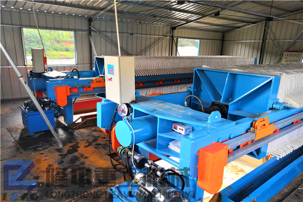 壓濾機(jī)設(shè)備如何發(fā)展？b須適應(yīng)市場(chǎng)的變化趨勢(shì)