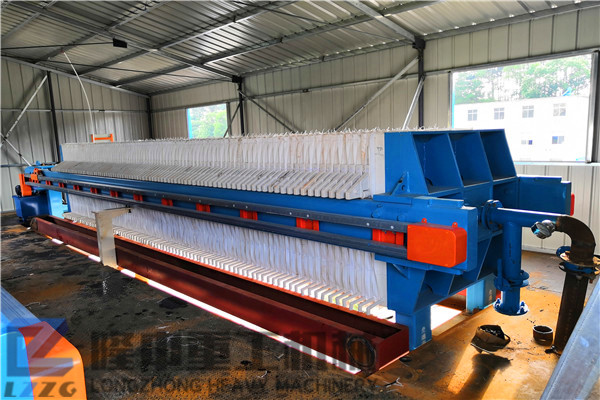 隆中環(huán)保達標的污泥板框壓濾機即是符合零排放標準